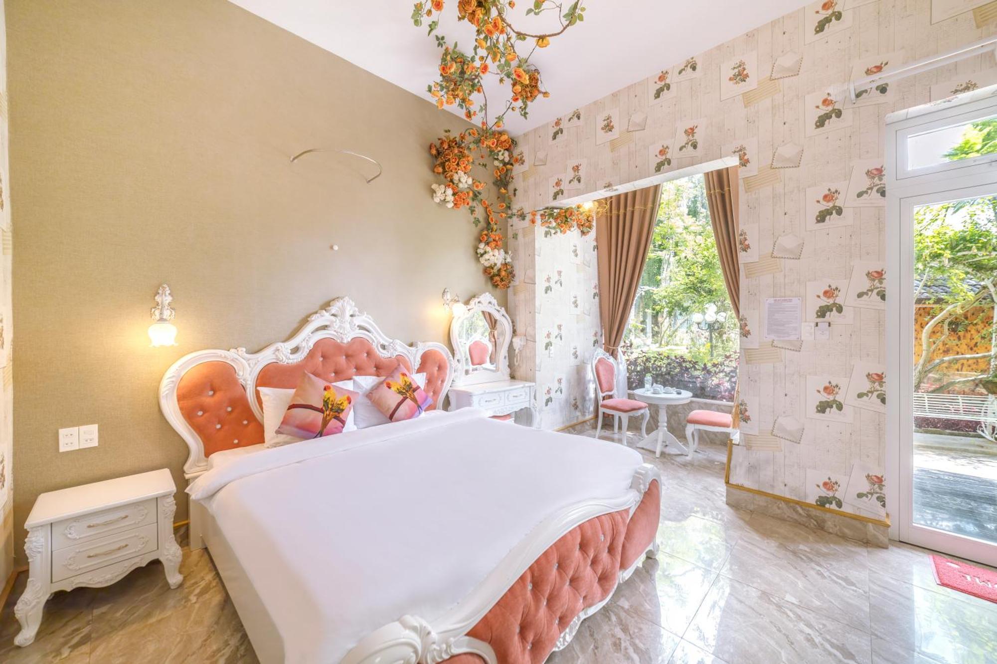 Dream Flower Dalat Hotel エクステリア 写真